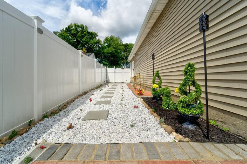 The Little - 2bed 1bath Private Bristol